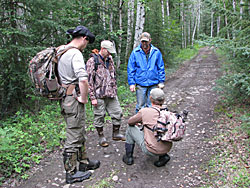 Brian McConnell explaining some tracks  Photo by Mike Taras ADFampG