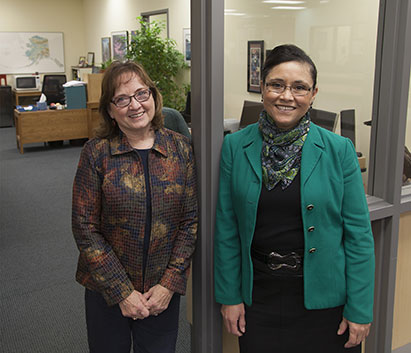 ARLIS39s Interlibrary Loan staff  Sharon Prien and Sonia Barajas  Photo by Cody Swanson