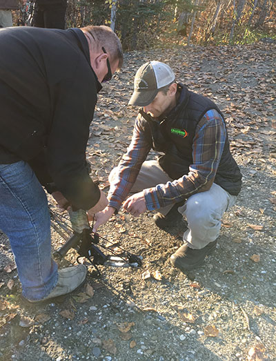 Cocking the crossbow